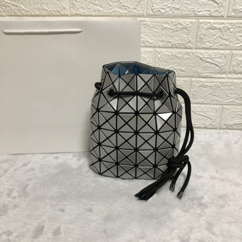 Women's Drawstring Two Colors Glossy Diamond Plaid Women's Messenger Bag