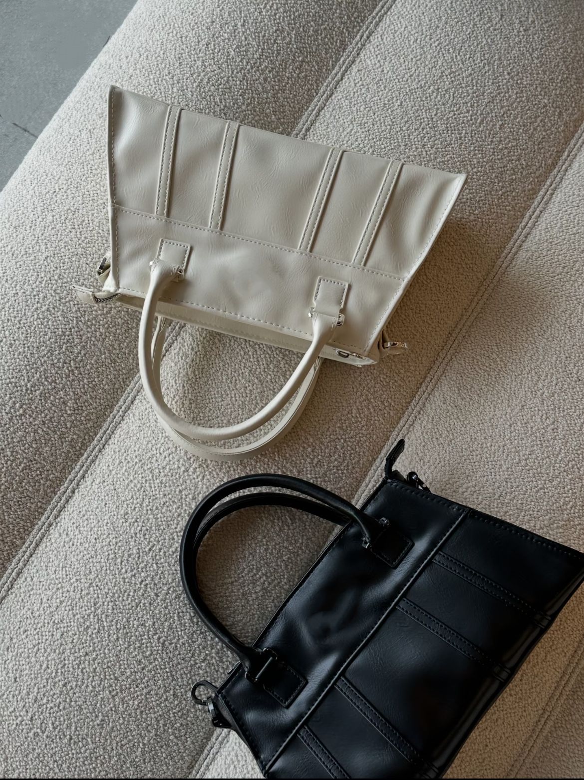Women's Clover Retro Style Hourglass Hand Women's Handbag