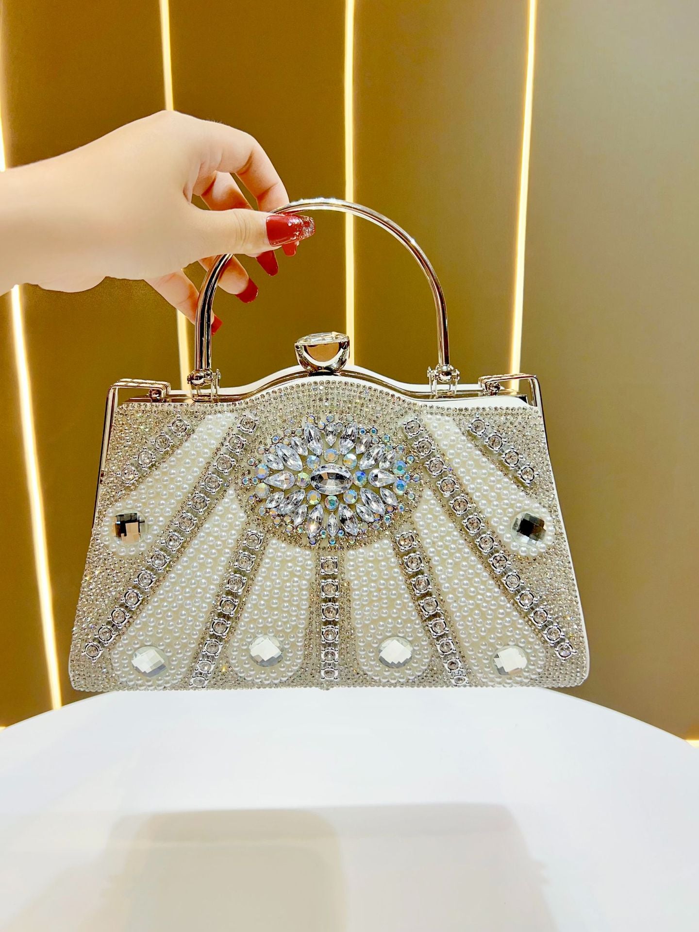 Women's Large Capacity Entry Lux Elegant Princess Dinner Bag