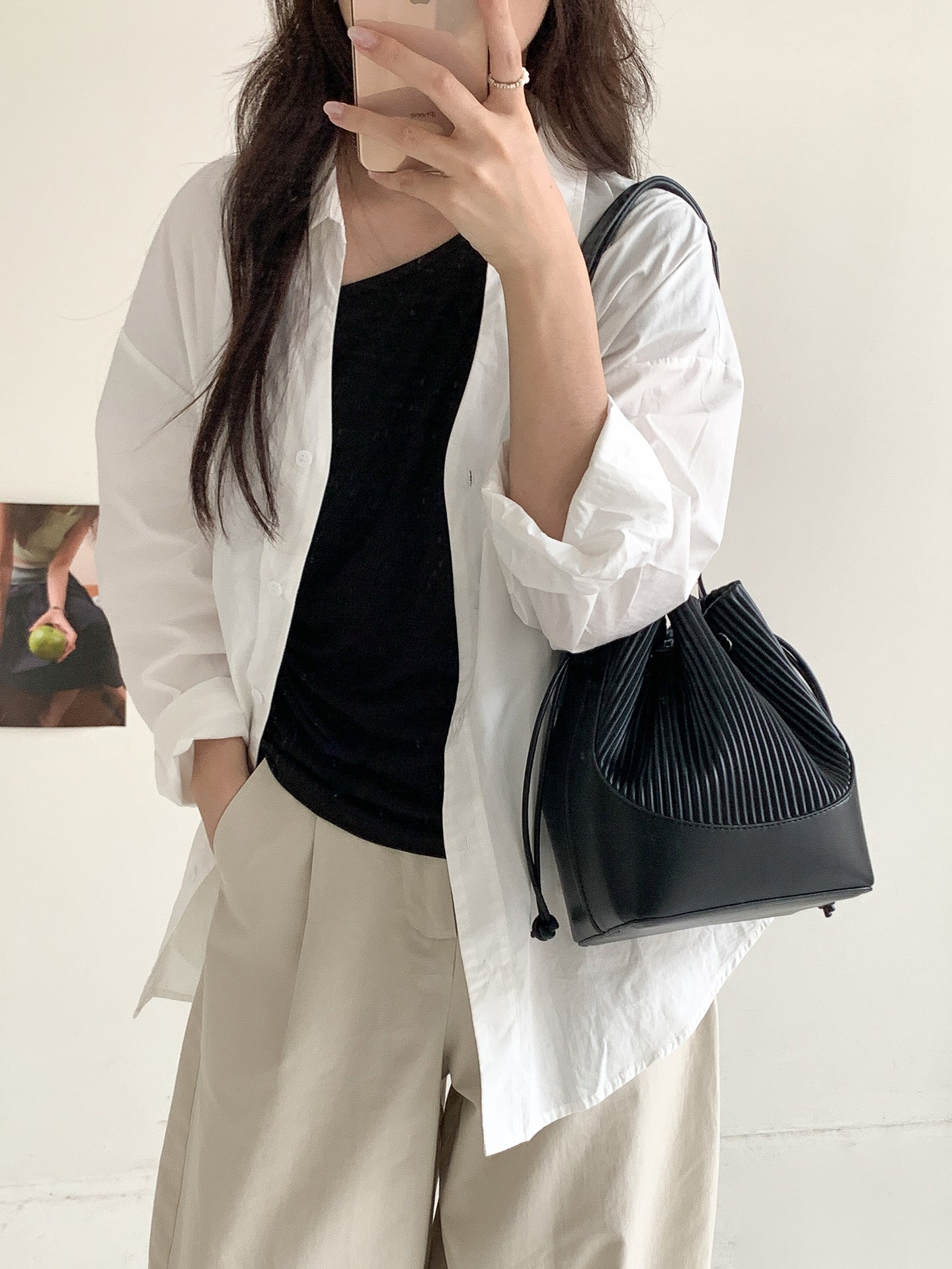 Women's Style Commute Pleated Portable High-grade Niche Drawstring Shoulder Bags