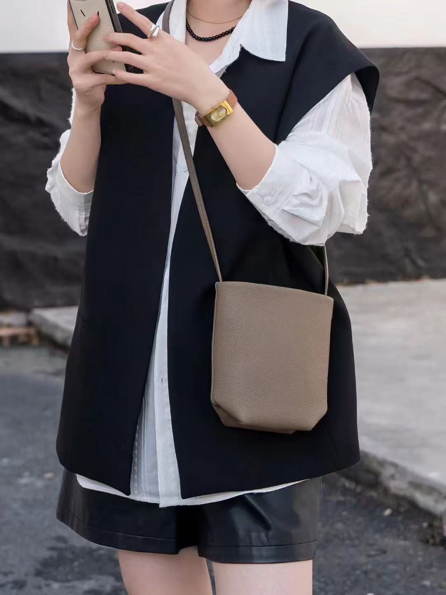 Women's Summer Litchi Pattern Top Layer Leather Women's Messenger Bag