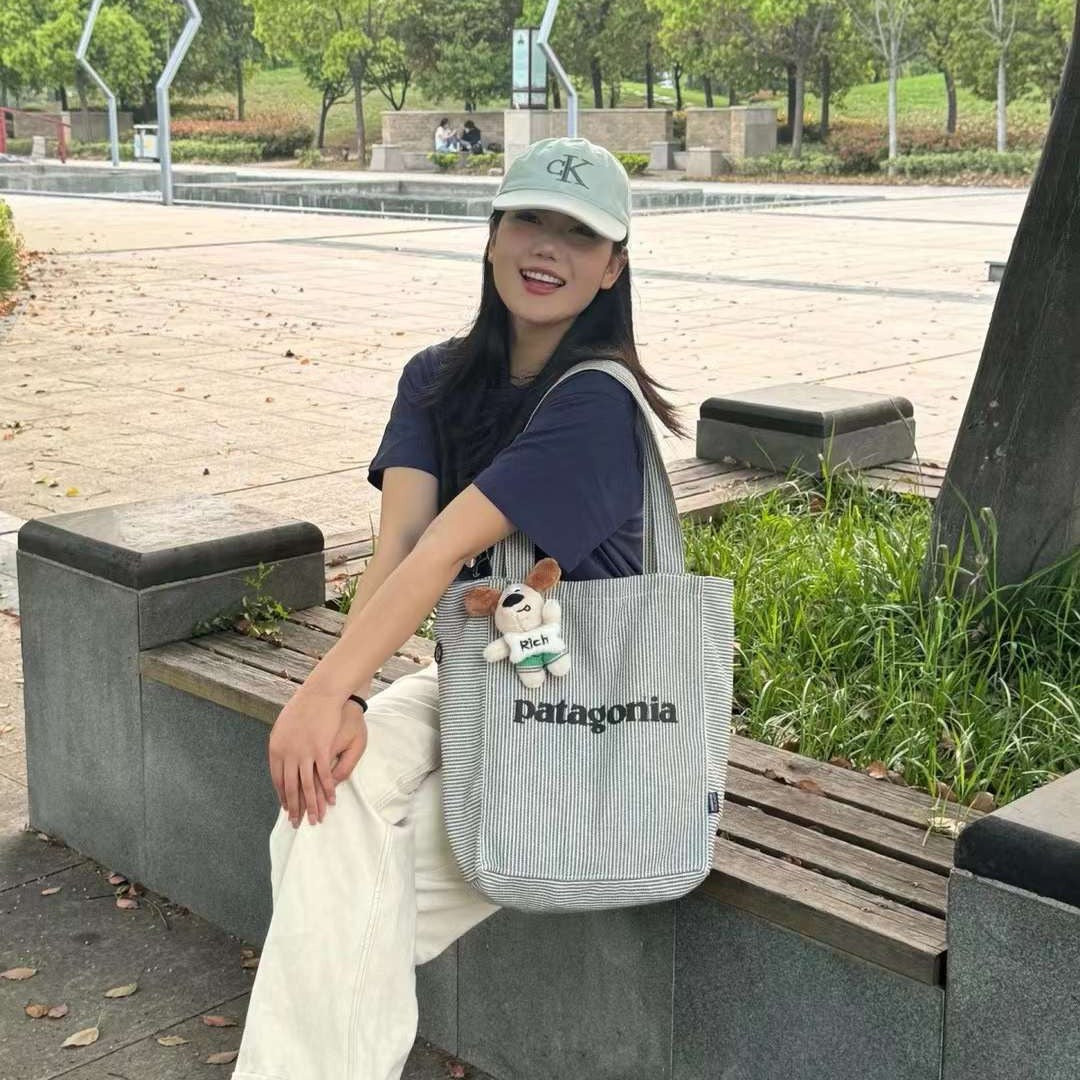 Classic Open Design Printed Striped Shopping Bags