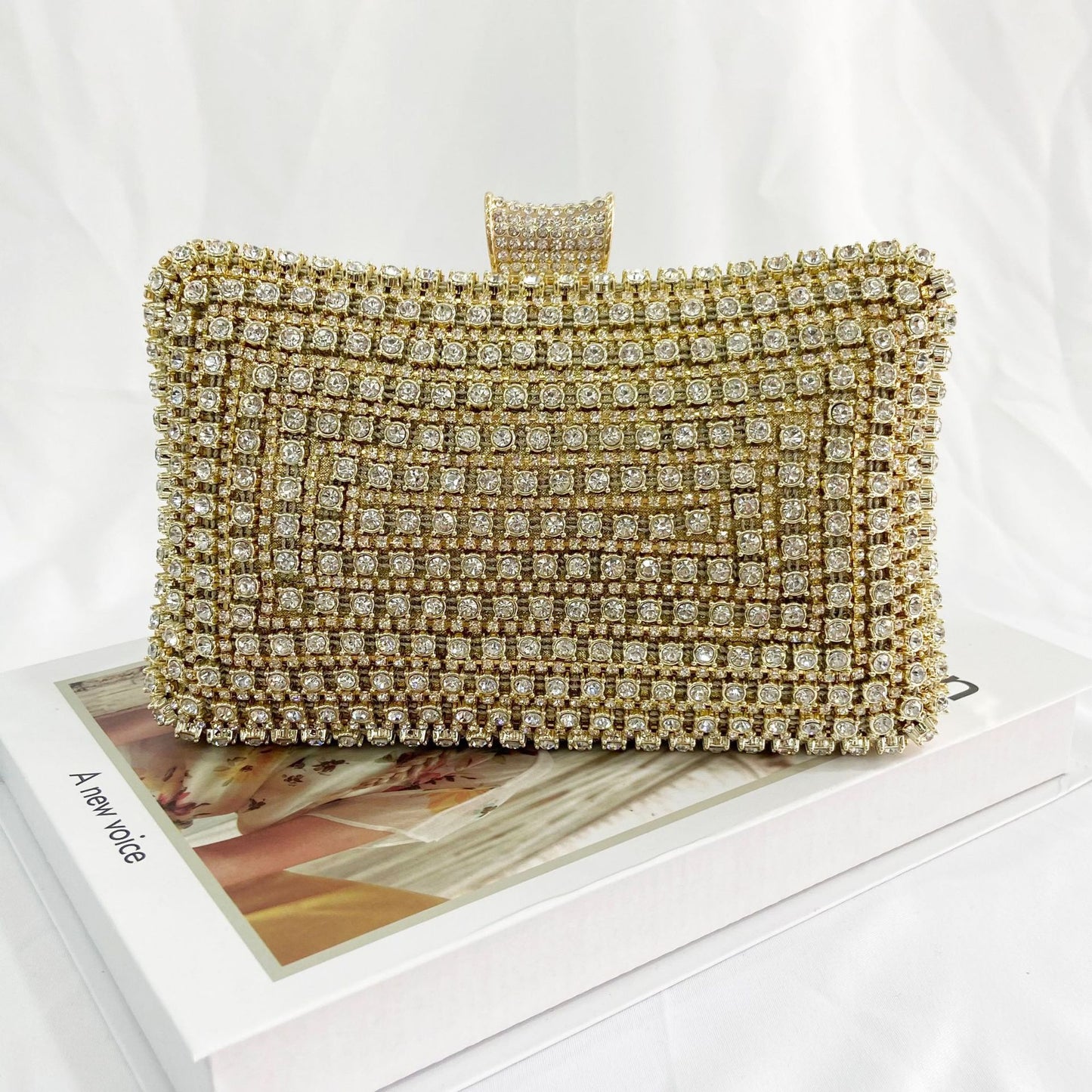 Million Diamond Studded Hand Banquet Fashion Chain Portable Cheongsam Dinner Bag