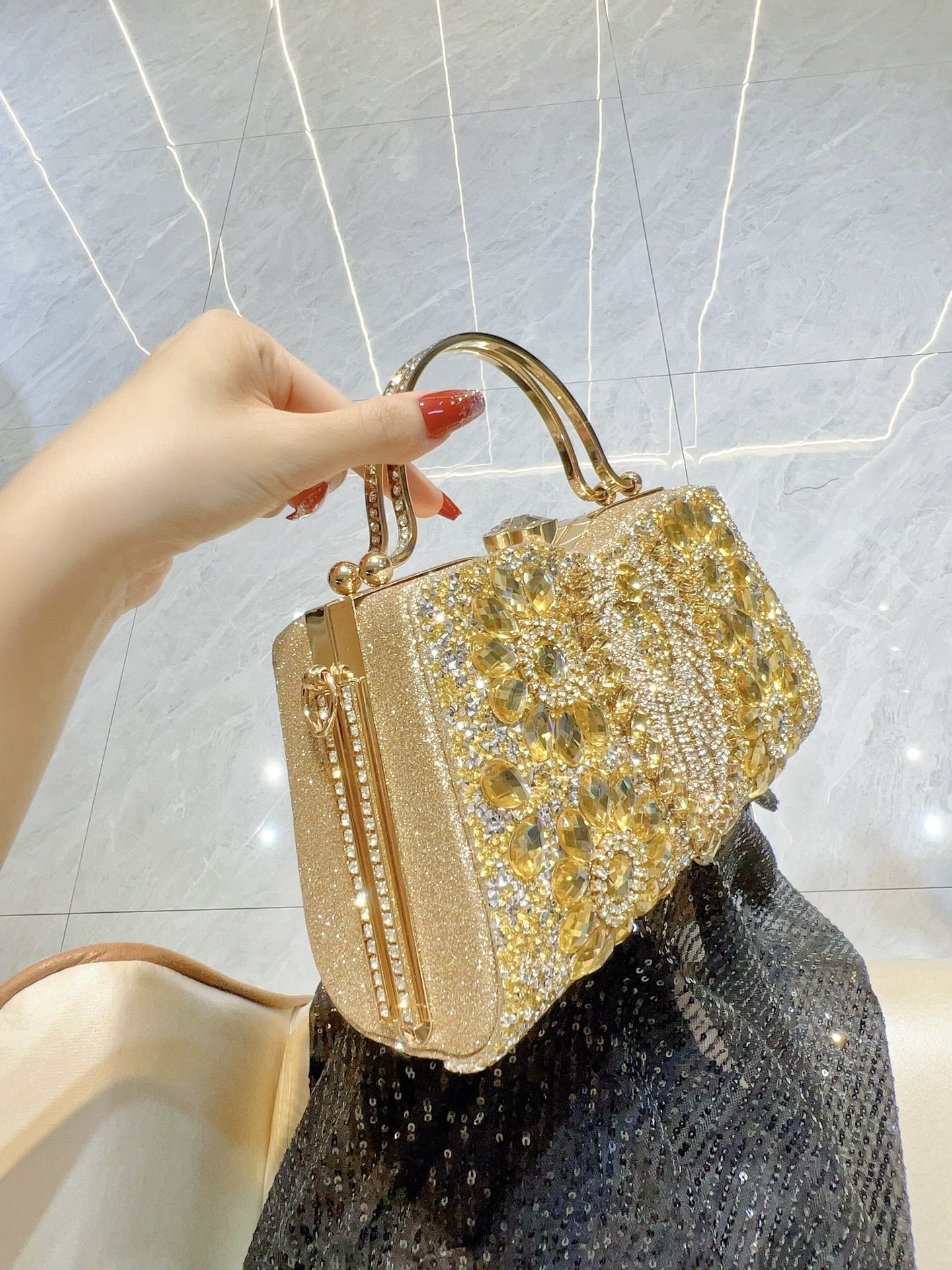 Beautiful Women's Diamond Shiny Banquet Dress Evening Bags