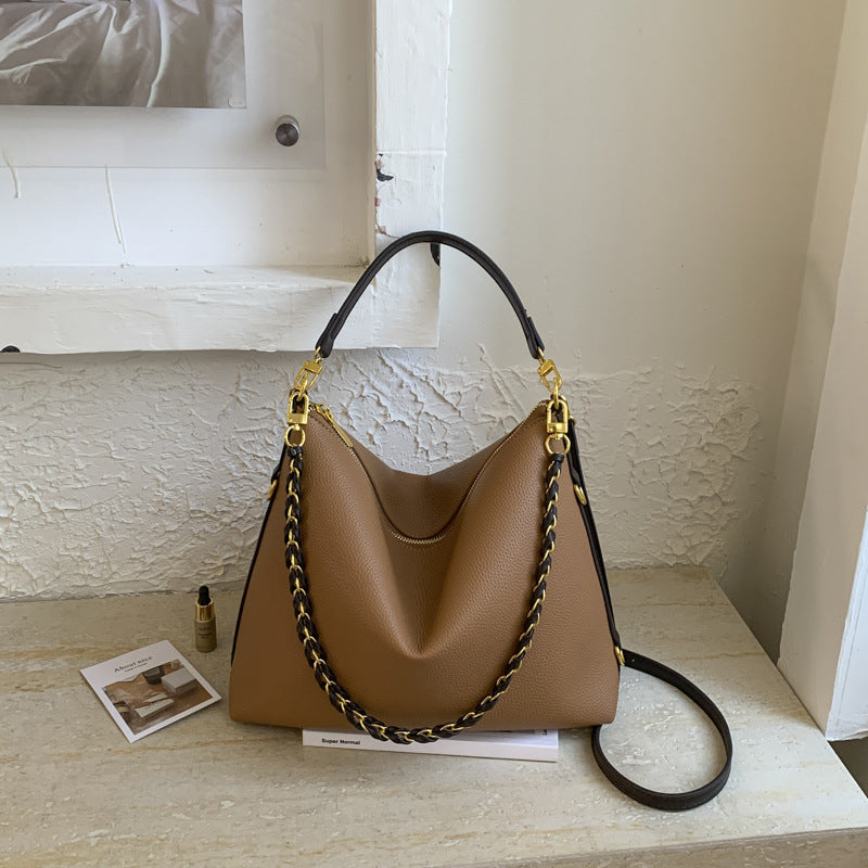 Everyday Fashionable Large Capacity Retro Affordable Luxury Leisure Commute Women's Messenger Bag