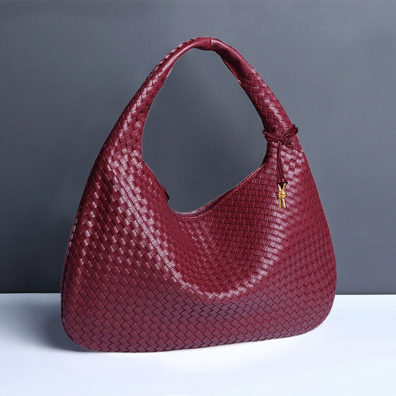 Women's Crescent Hand-woven Portable Dumpling Fashion Underarm Women's Shoulder Bag