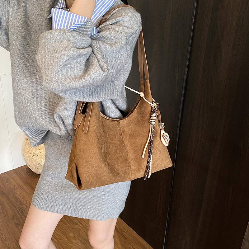 Women's Deerskin Veet Fashion Retro Large Capacity Women's Shoulder Bag