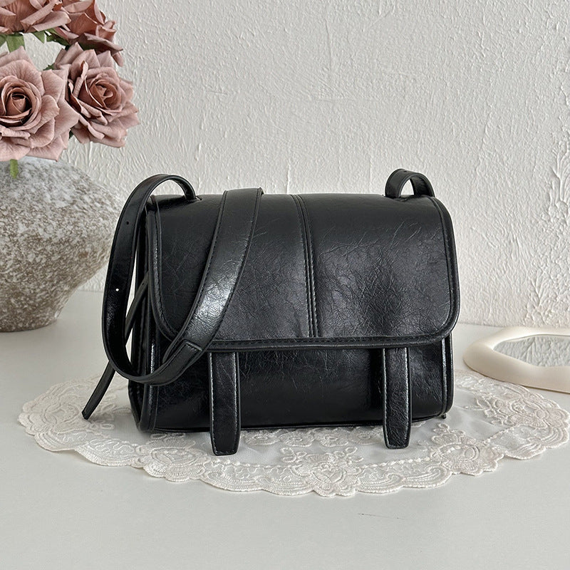 Women's Elegant Simple Retro Commuter Large Capacity Bags