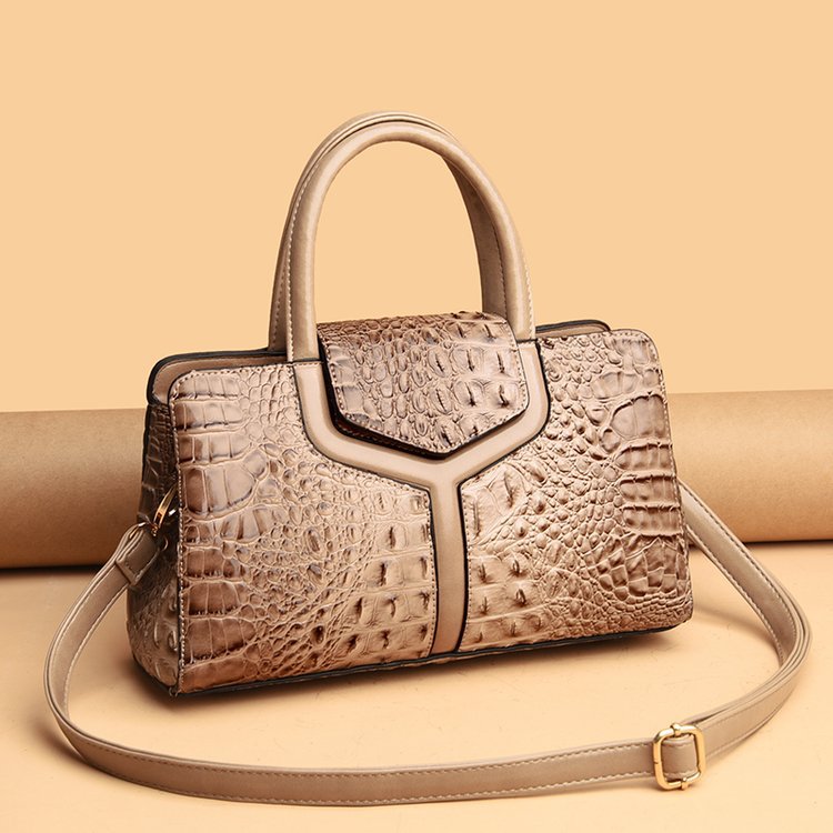 Versatile Textured Underarm Crocodile Pattern Portable Women's Handbag