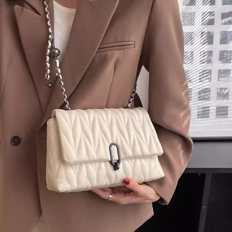 Women's Fashionable Diamond Embroidery Thread Classic Style Women's Messenger Bag