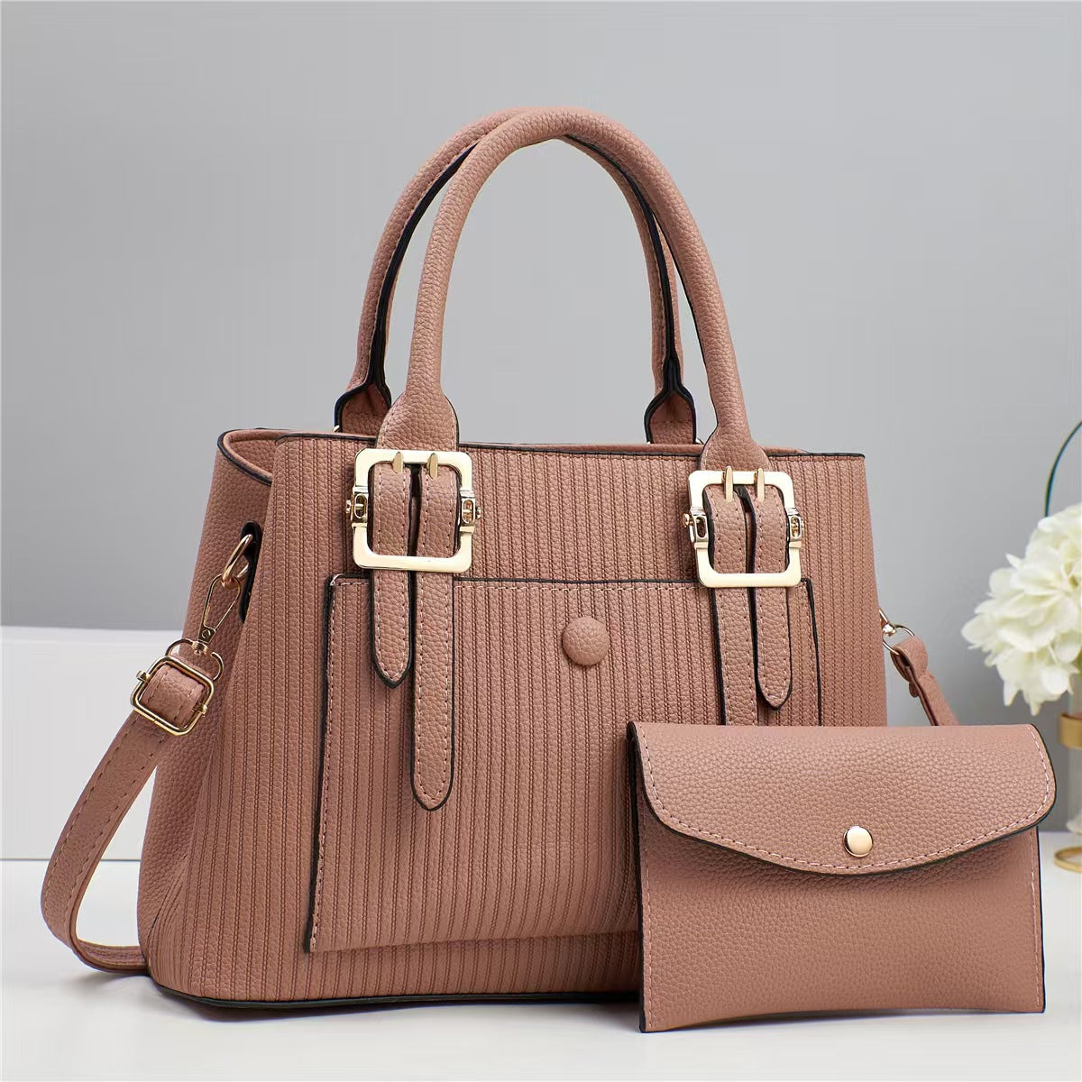 Women's Elegant Trendy Fashion Large Capacity Commuter Women's Messenger Bag