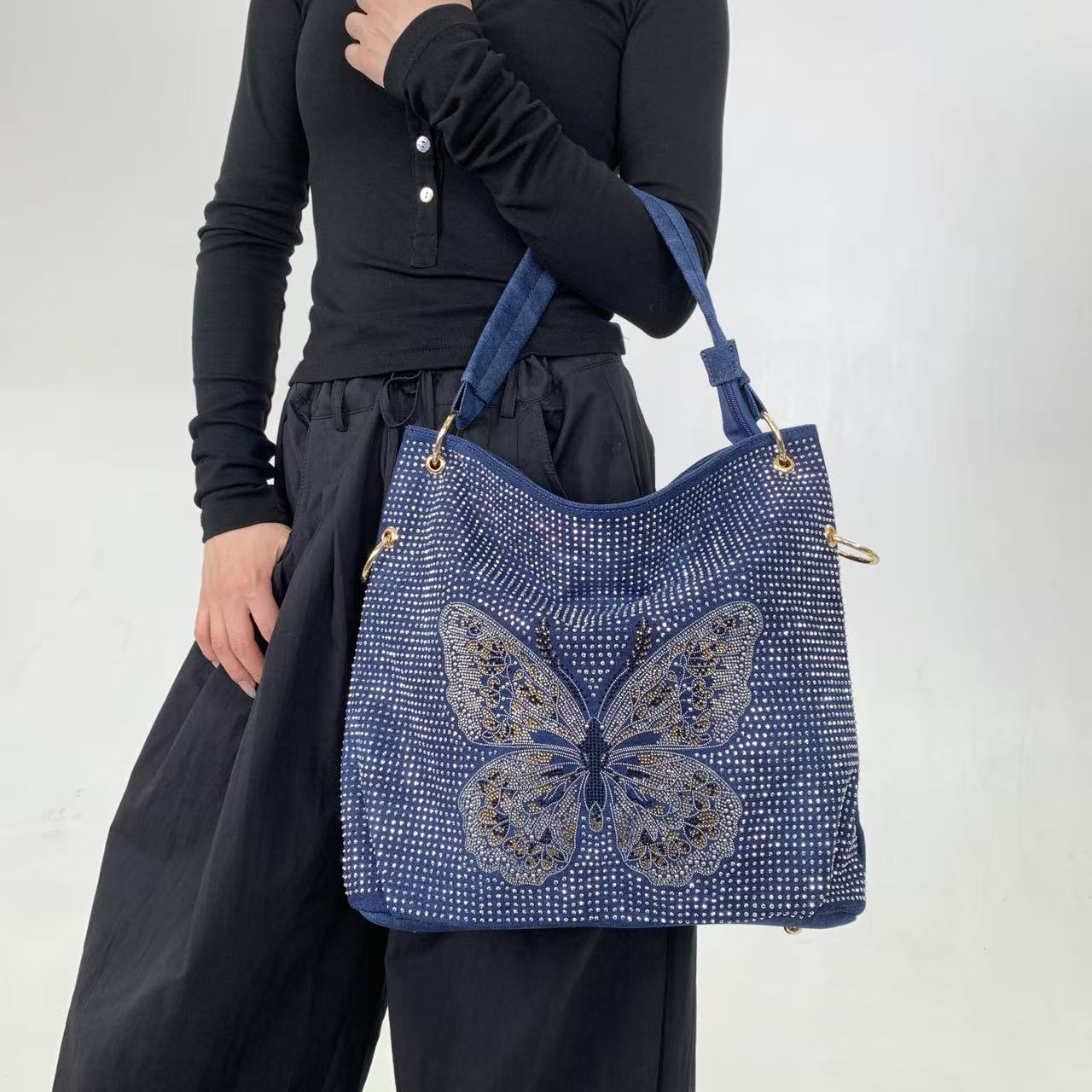 Women's Elegant Graceful Shiny Butterfly Large Capacity Light Handbags