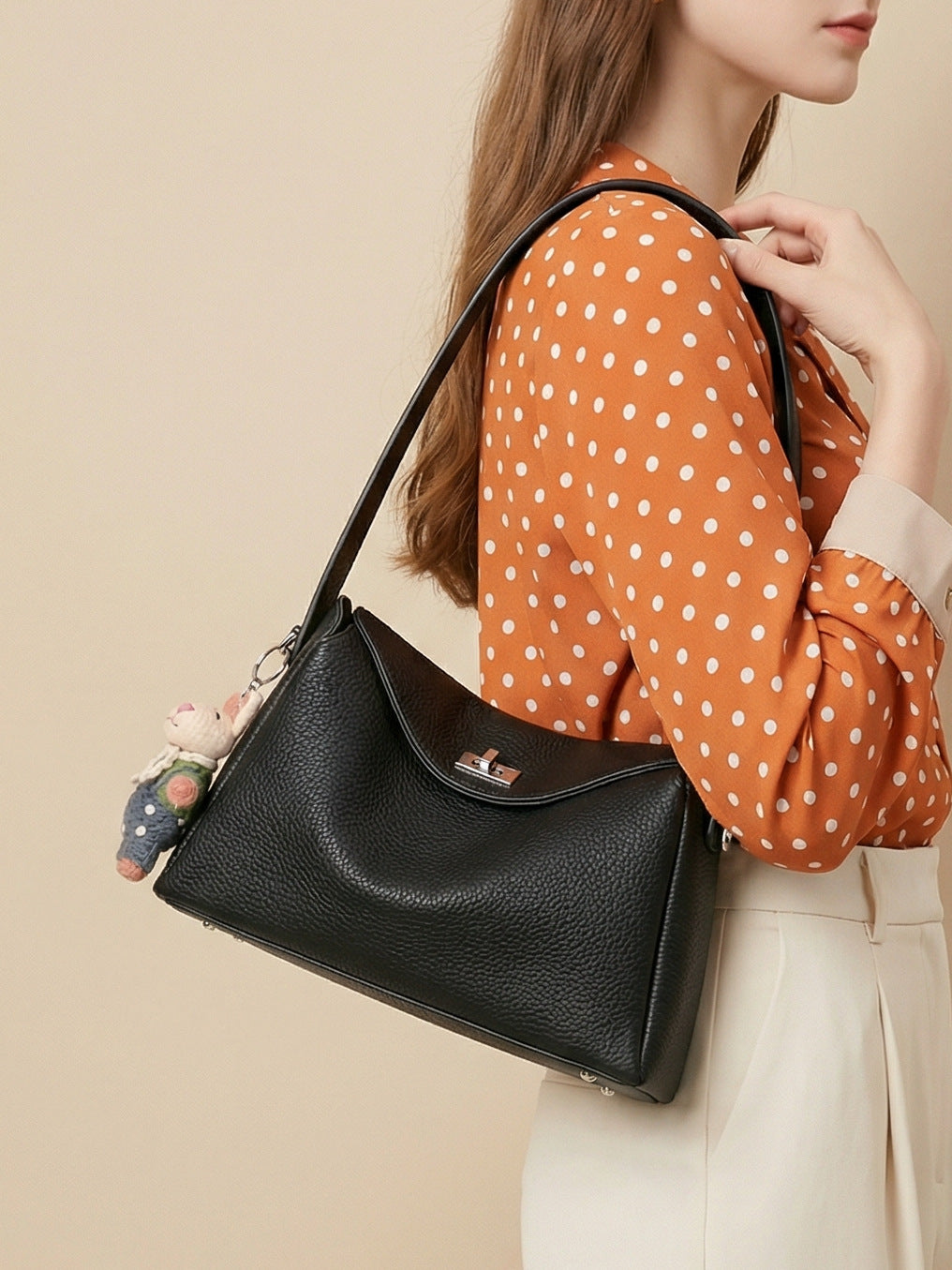 Women's First Layer Cowhide Underarm High Sense Shoulder Bags