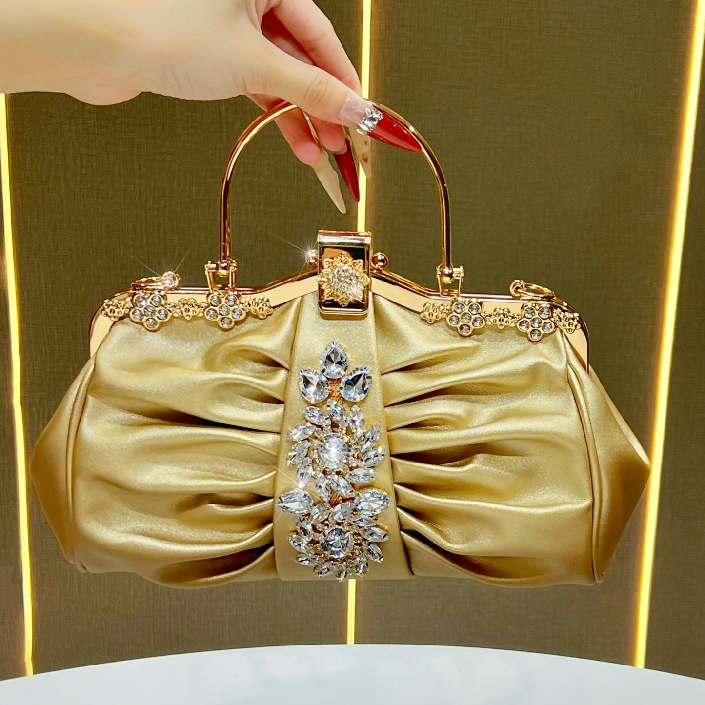 Women's Luxury Party With Diamonds Hand Elegant Dinner Bag