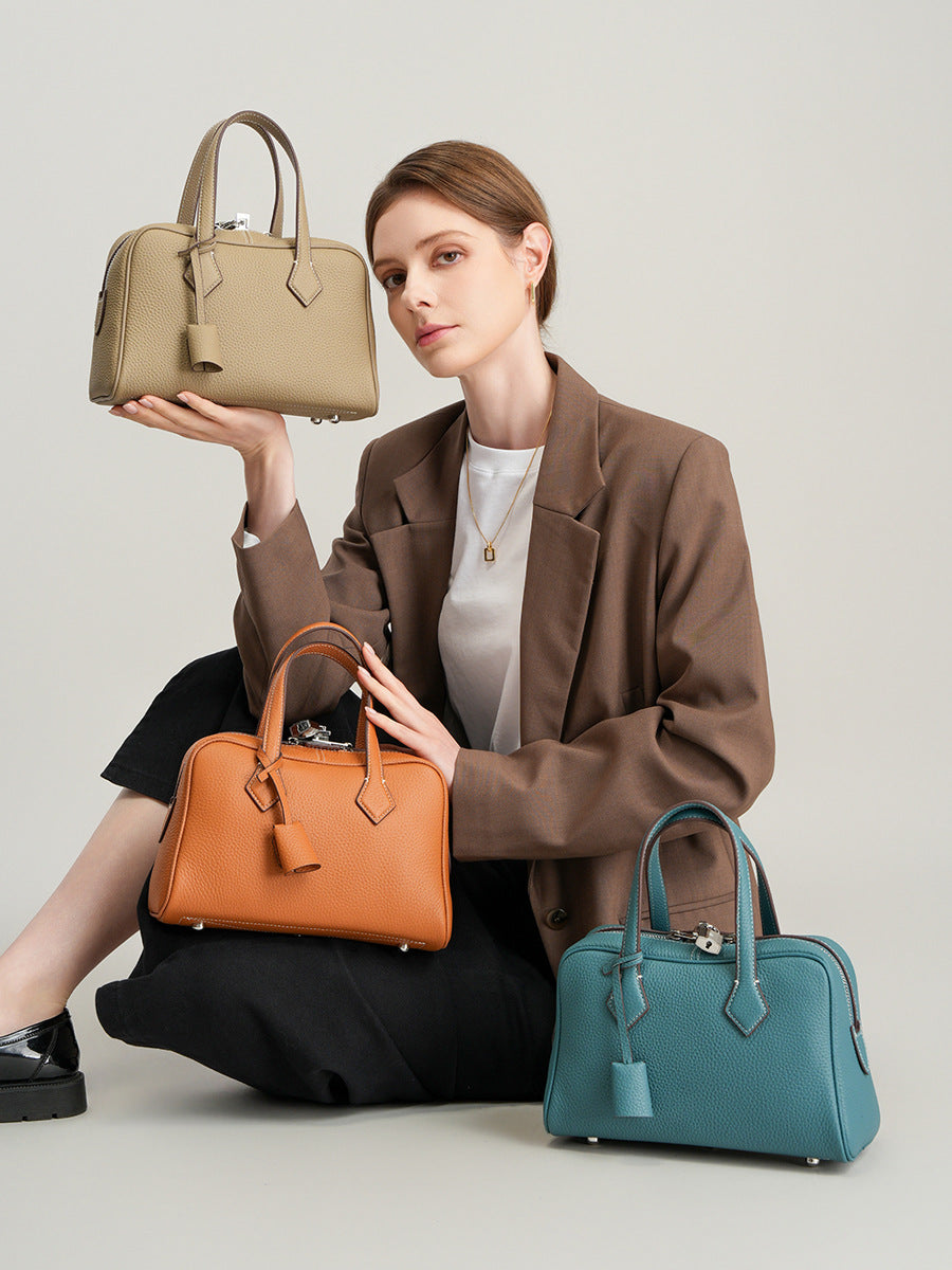 Women's Pillow Fashion High-grade One Genuine Leather Large Women's Handbag