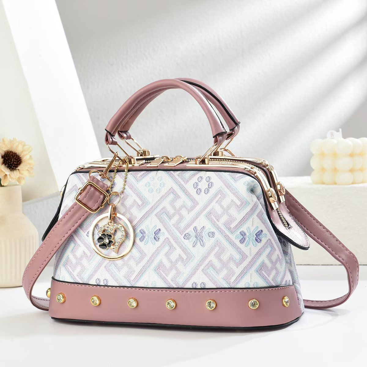Women's Fashion Large Capacity Elegant Versatile Simple Women's Handbag