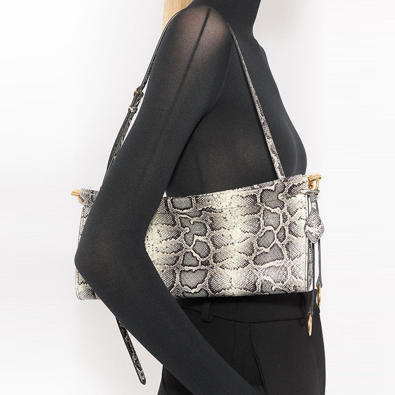 Women's Retro Curved Moon Baguette High-grade Versatile Clip Underarm Women's Shoulder Bag