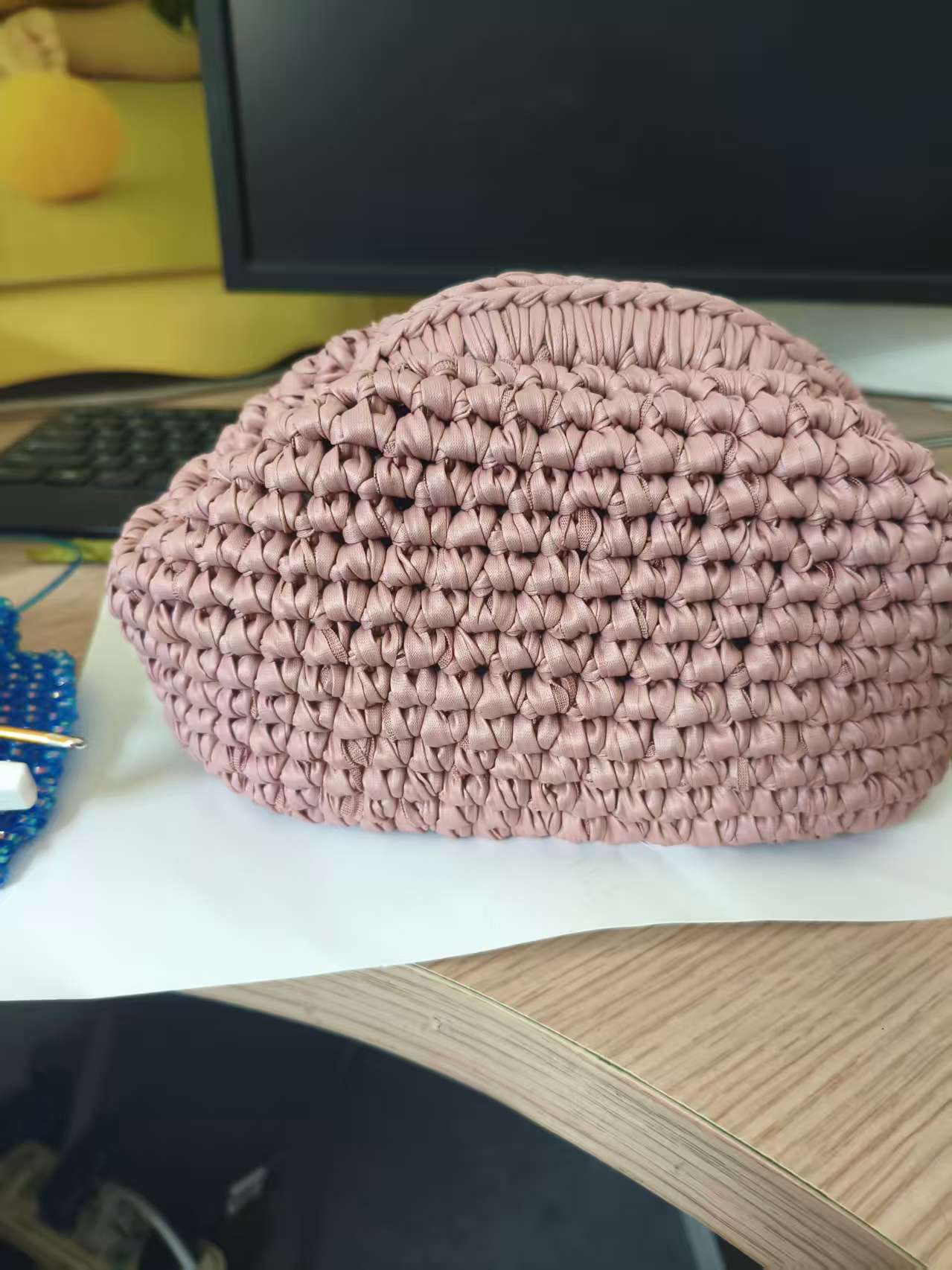 Women's Handmade Finished Imitation Leather Matt Color Hand-woven Women's Clutch