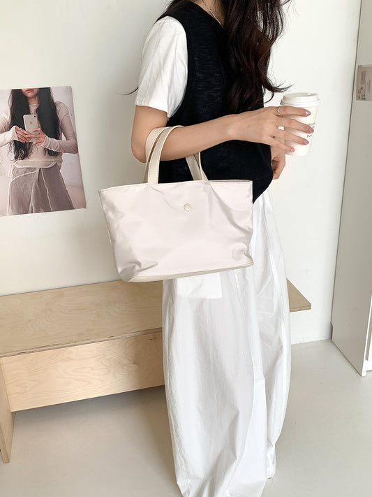 Women's Minimalist Lightweight Nylon Fashion Large Capacity Underarm Bags