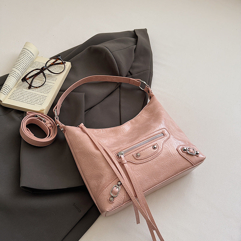 Women's Western Style Personalized Underarm Spring Fashion Pure Color Simple Large Shoulder Bags