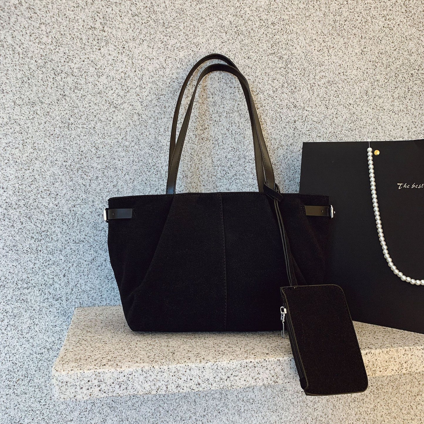 Women's Style Niche Large Capacity Totes Leather Leisure Commute Tote Bag