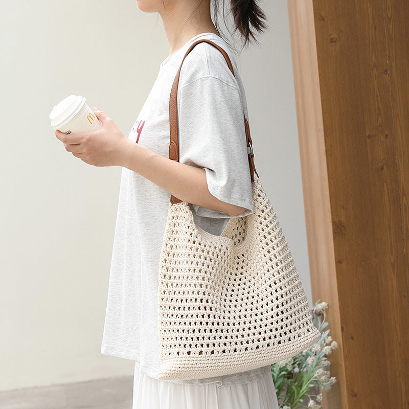 Women's Leisure Artistic Fashion Cotton Thread Hollow Hand-woven Women's Shoulder Bag