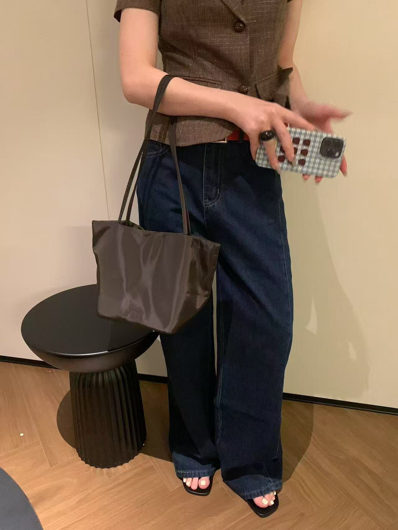 Women's Korean Nylon Basket Lightweight Commuter Large Capacity Tote Bag