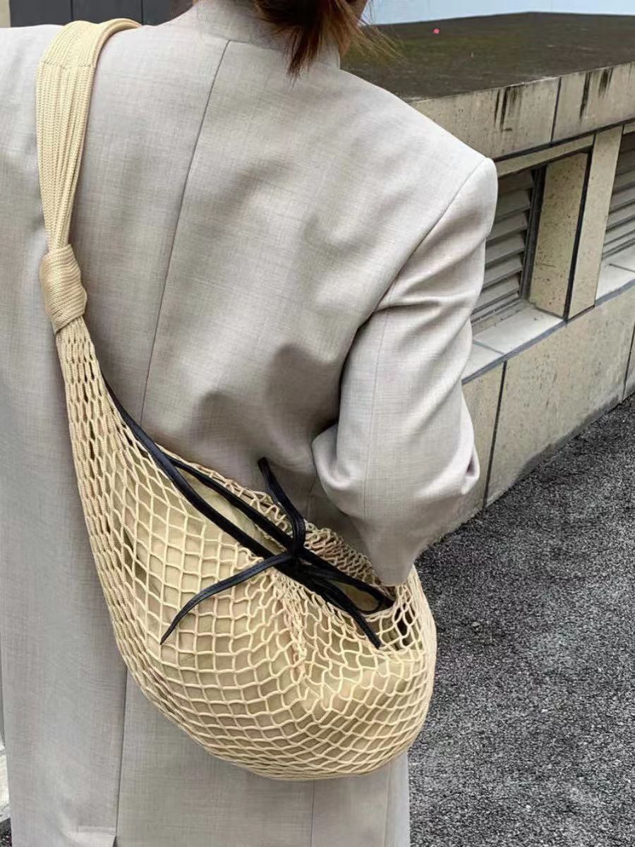 Fashion Contrast Color Mesh Woven Horn Bags