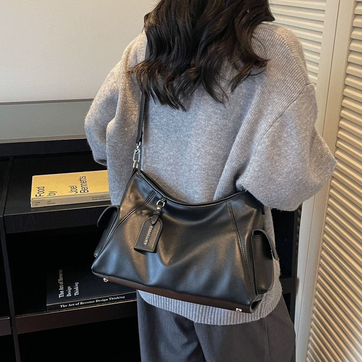 Women's Minority Simple Korean Texture Commuter One Women's Shoulder Bag