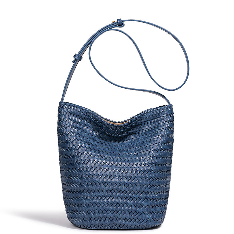 Women's Hand-woven Fashion Vacation Style Large Capacity Bucket Bags