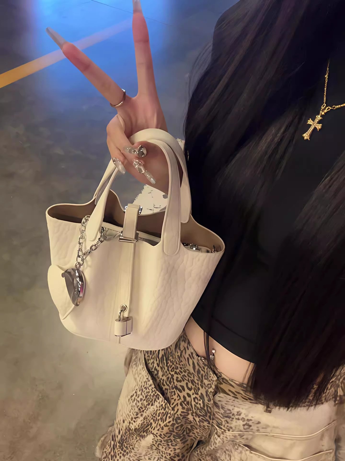 Lychee Pattern Classic Style Versatile High-grade Soft Leather Women's Handbag