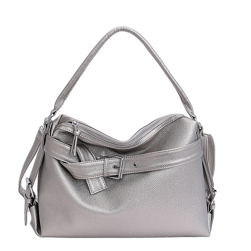 Women's Large Capacity Hot Motorcycle Personalized Minority Underarm Women's Shoulder Bag