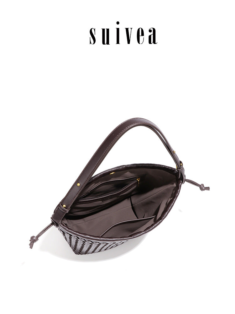 Classic Hand-woven Lazy Direct Wholesale Commuter Bucket Bags