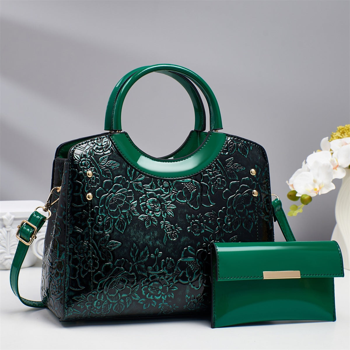 Women's Bright Leather Fashionable National Style Large Women's Handbag