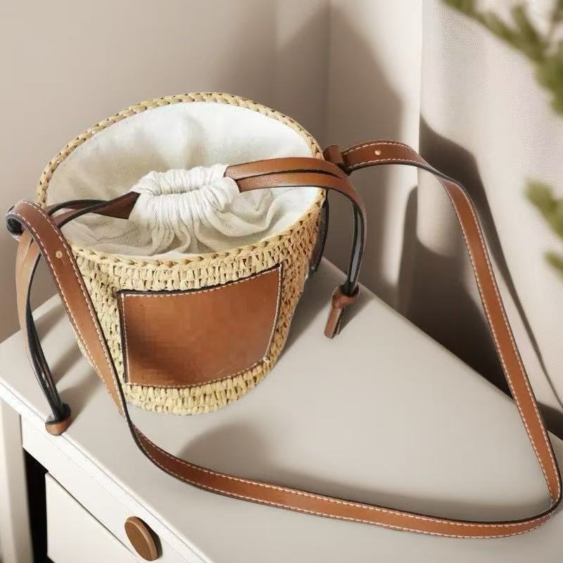 Raffia Cylinder Straw Hand-woven Seaside Vacation Women's Messenger Bag