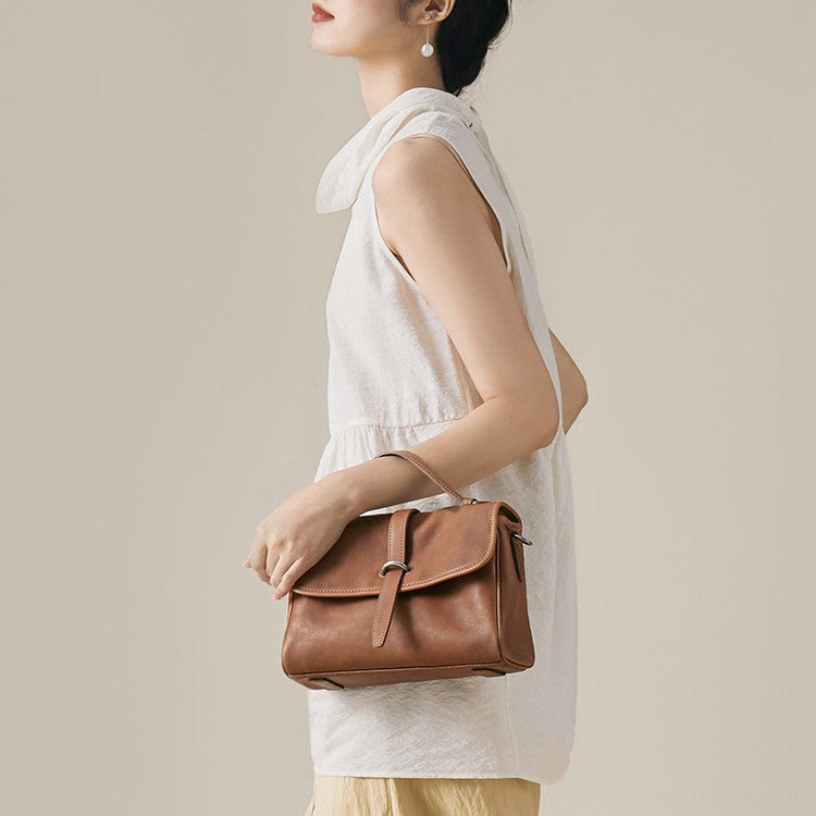 Women's Genuine Retro Large Capacity Commuter Niche Vegetable Bags