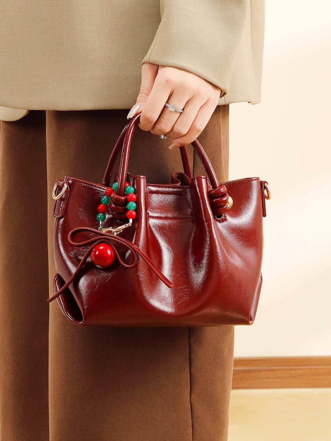 Oil Wax Leather Golden Balls Decorative Light Luxury Hand Female Women's Handbag