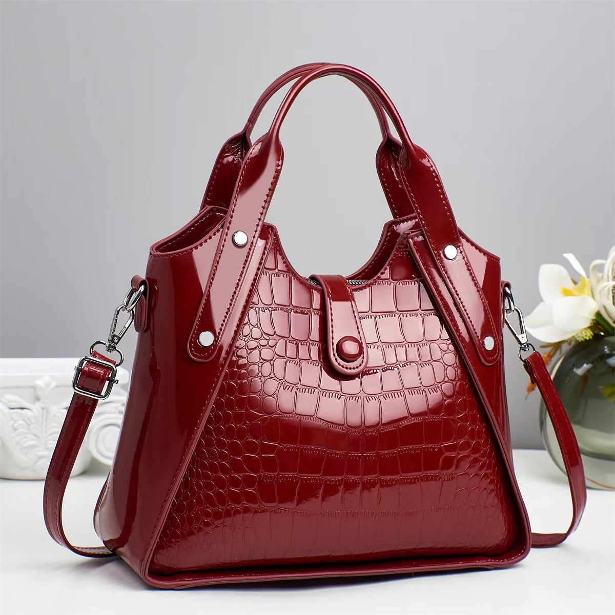 Women's Crocodile Pattern Spring High Quality Solid Women's Clutch