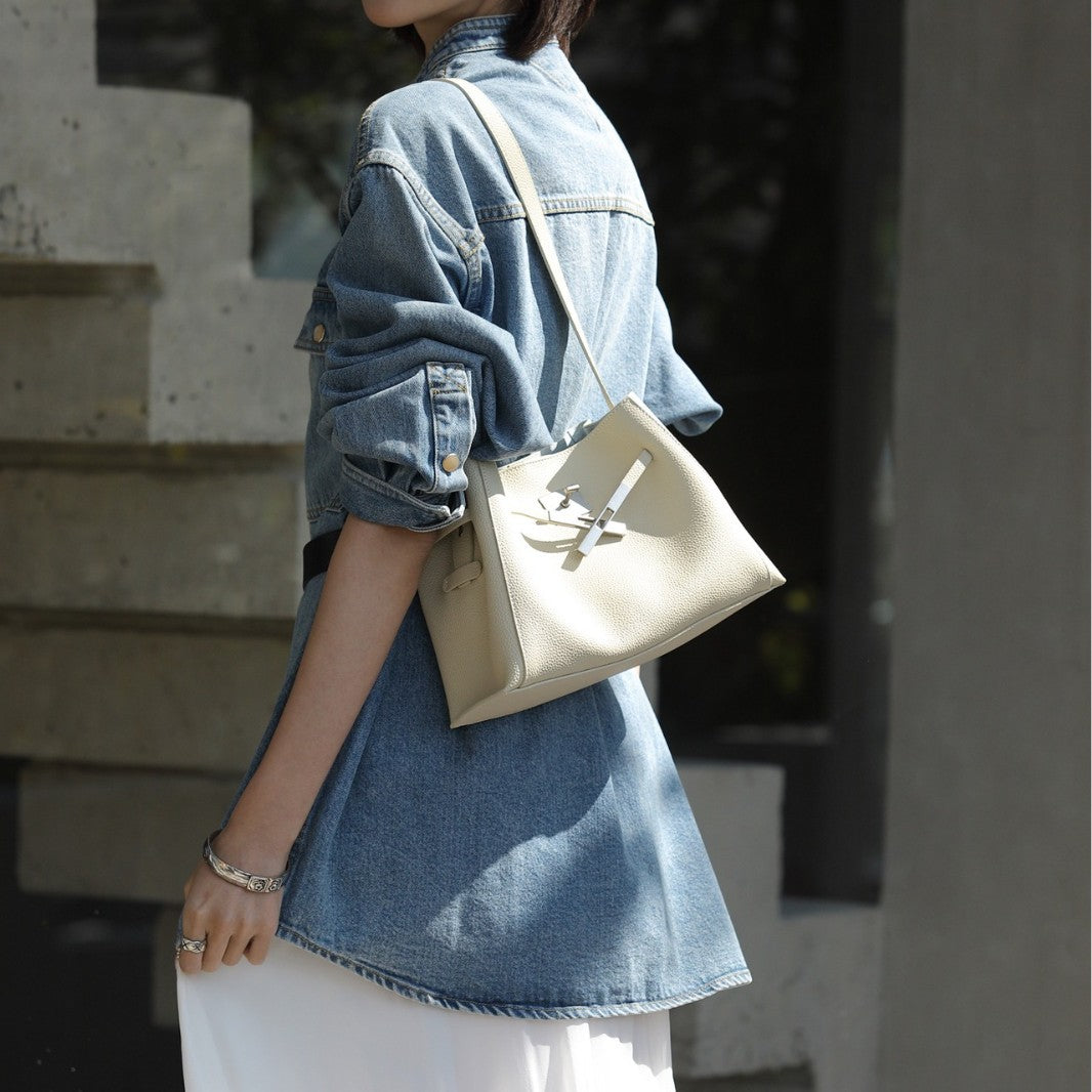 First Layer Cowhide Twist Korean Genuine Leather Underarm Shoulder Bags