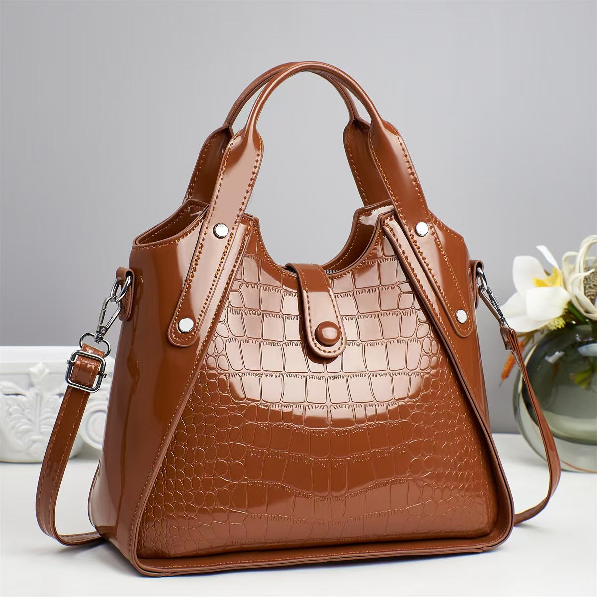 Women's Crocodile Pattern Spring High Quality Solid Women's Clutch