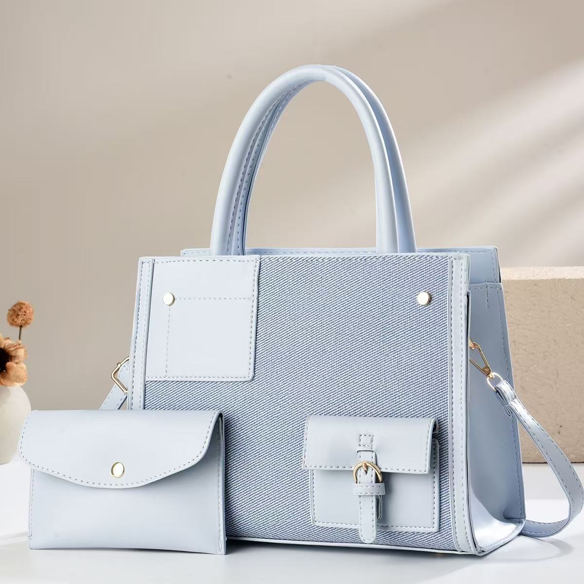 Women's High-grade Stitching Fresh Single Fashion Large Capacity Out Women's Messenger Bag