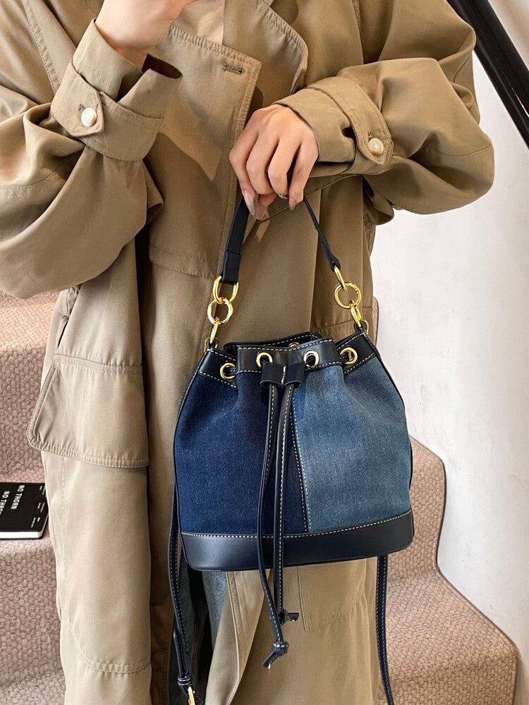 Women's Korean Style Fashionable Contrast Color Large Capacity Personalized Denim Bags