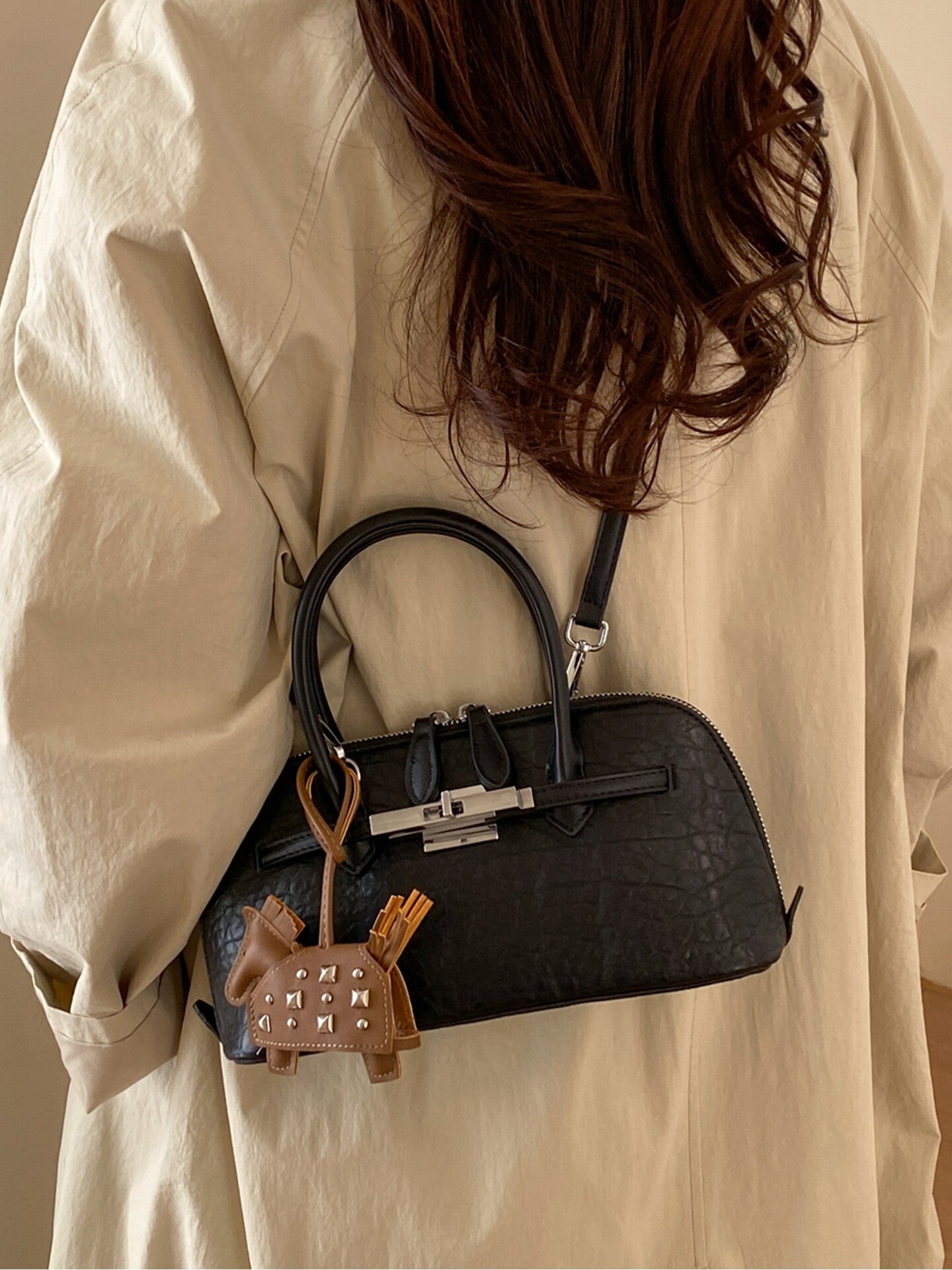 Unique Shell Fashion High Sense Design Women's Shoulder Bag