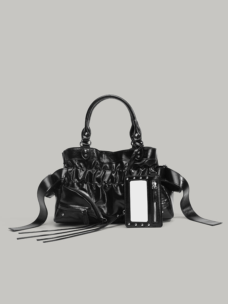 Women's Retro Sweet Cool Hot Style High-grade Rivet Women's Messenger Bag