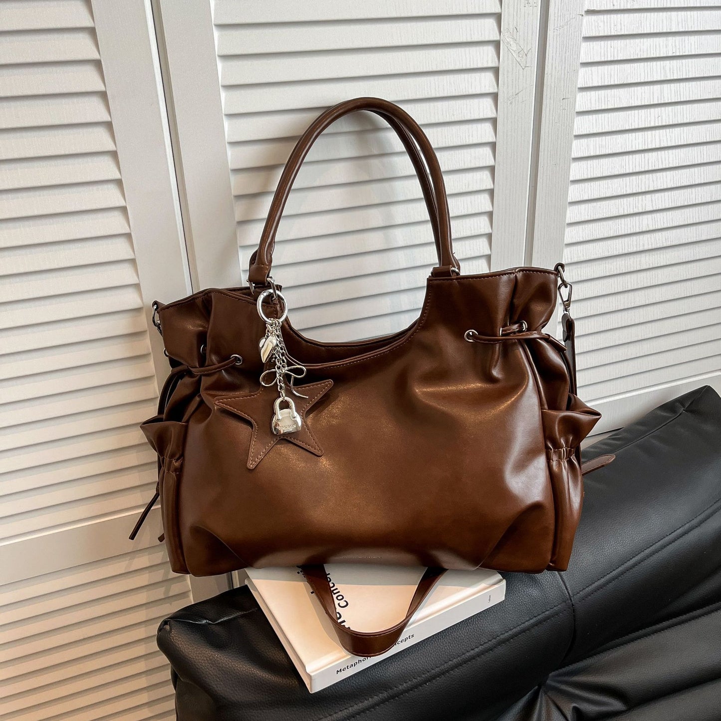 Women's Super Hot Large Capacity Versatile Women's Shoulder Bag