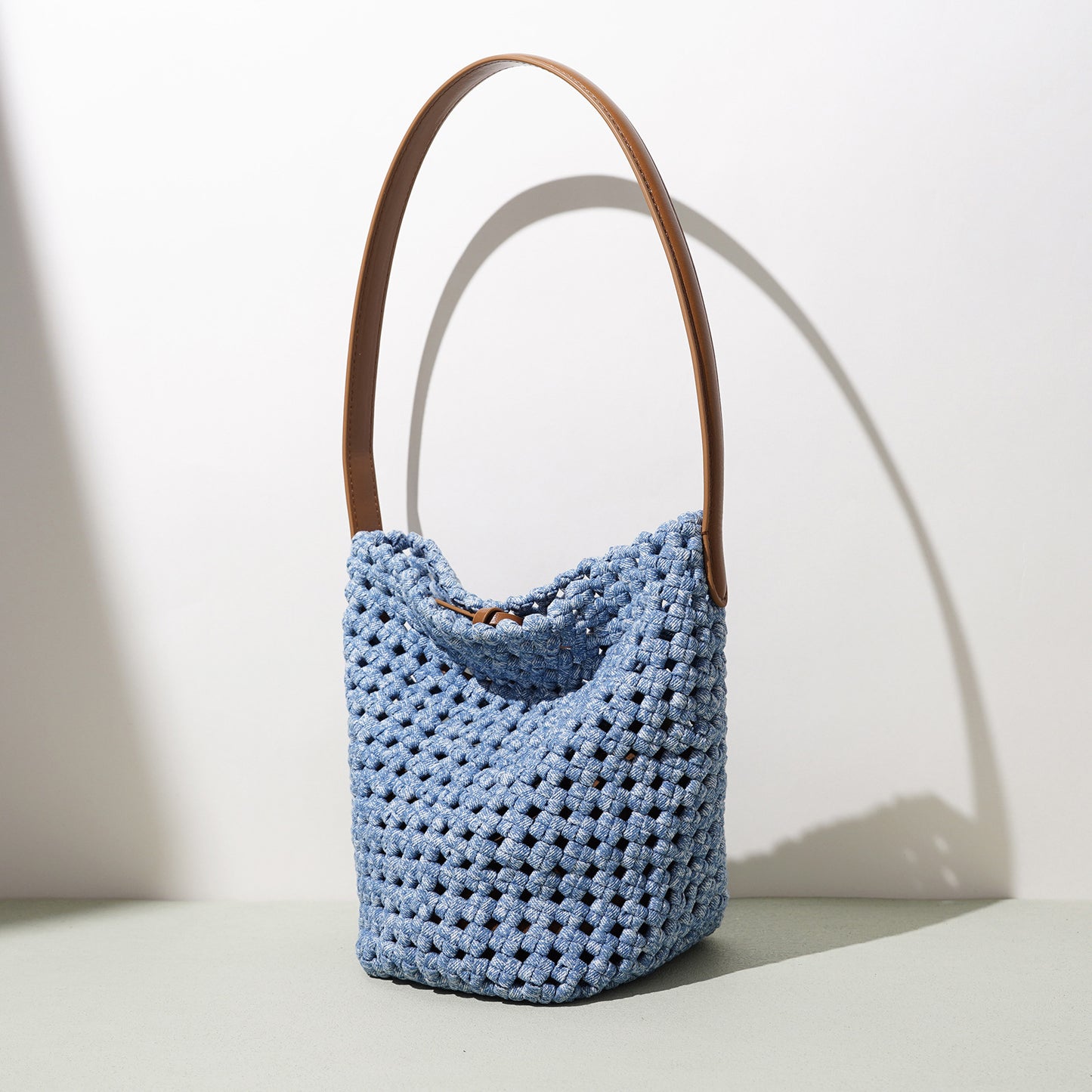 Handmade Woven Large Capacity Hollow Urban Simple Easy Women's Shoulder Bag
