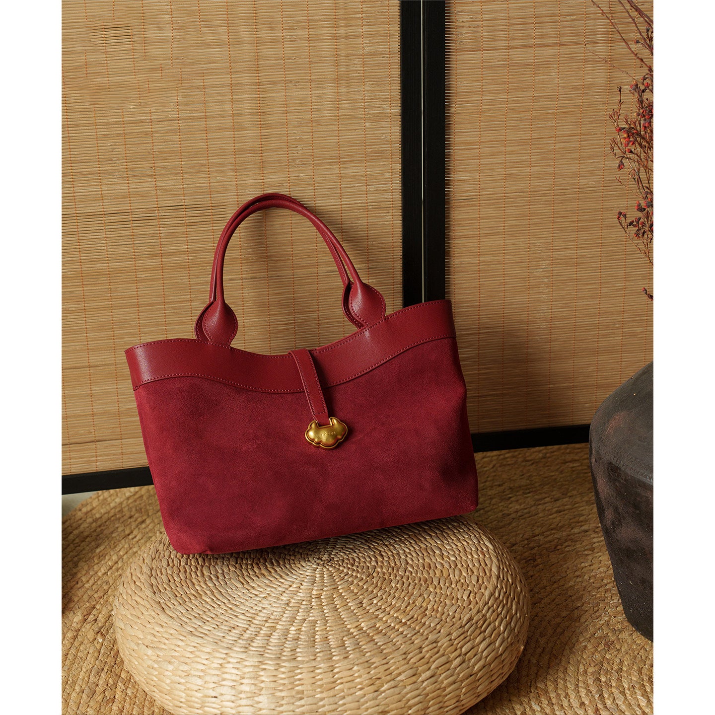 Women's Elegant Versatile High Sense Retro Frosted Leather One Bridal Women's Handbag