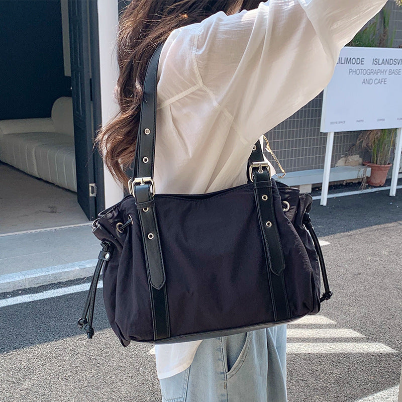 Women's Fashion Rivet Bowling High-grade Cylinder Bags