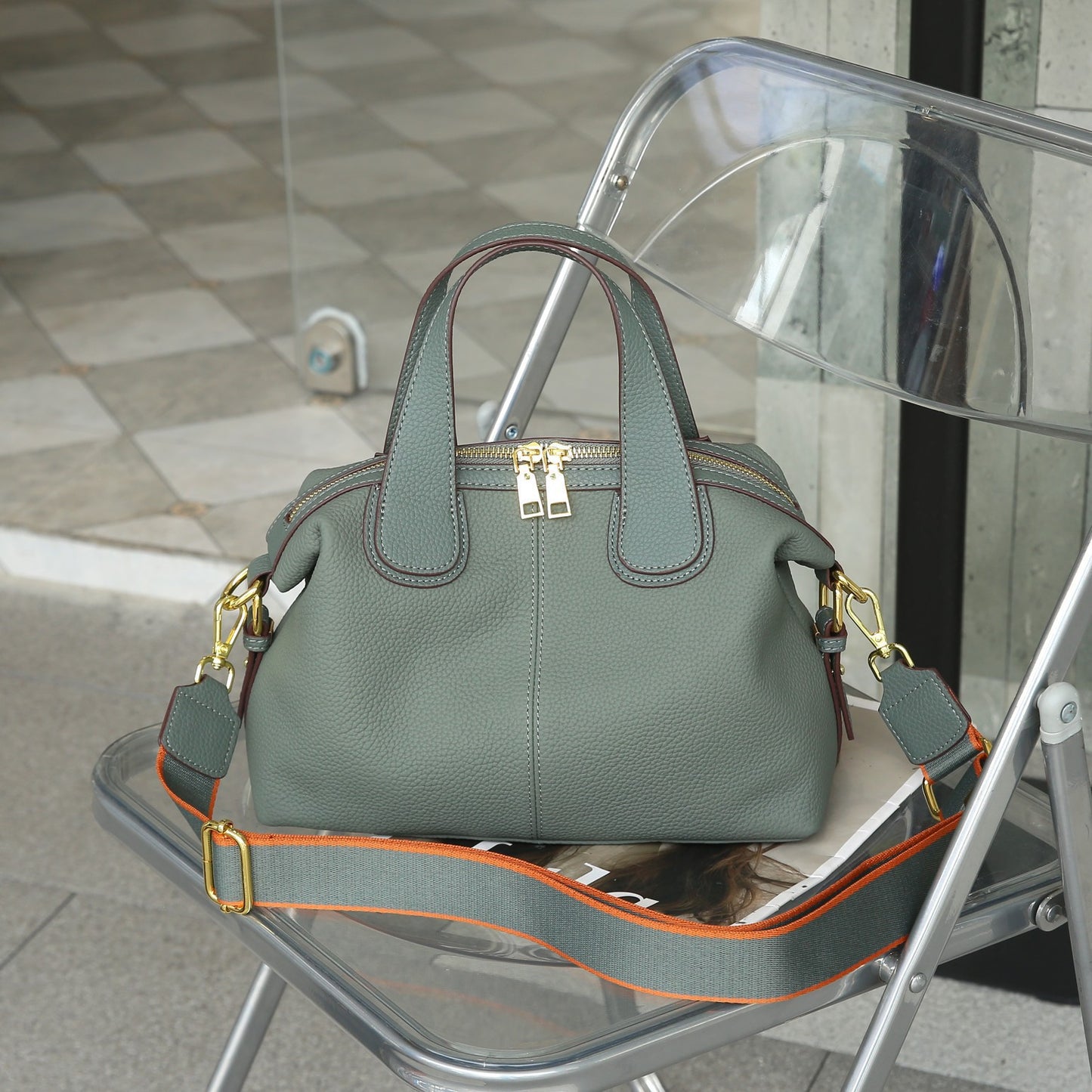Women's Genuine Leather High-grade Large Capacity First Layer Women's Handbag
