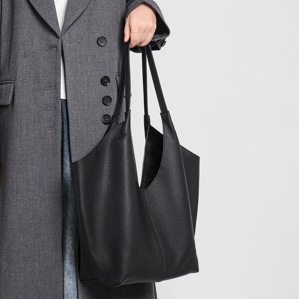 Women's Leather Large Capacity Vegetable Basket Korean Style Commuter Women's Messenger Bag